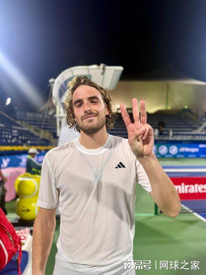 世界网球队完胜欧洲网球队，西西帕斯关键制胜