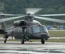 RGE险胜FLY，Mickey制霸全场