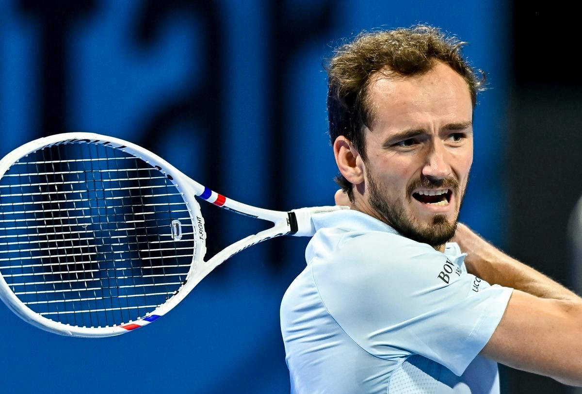 欧洲网球队翻盘意大利网球队，梅德韦杰夫打破历史纪录