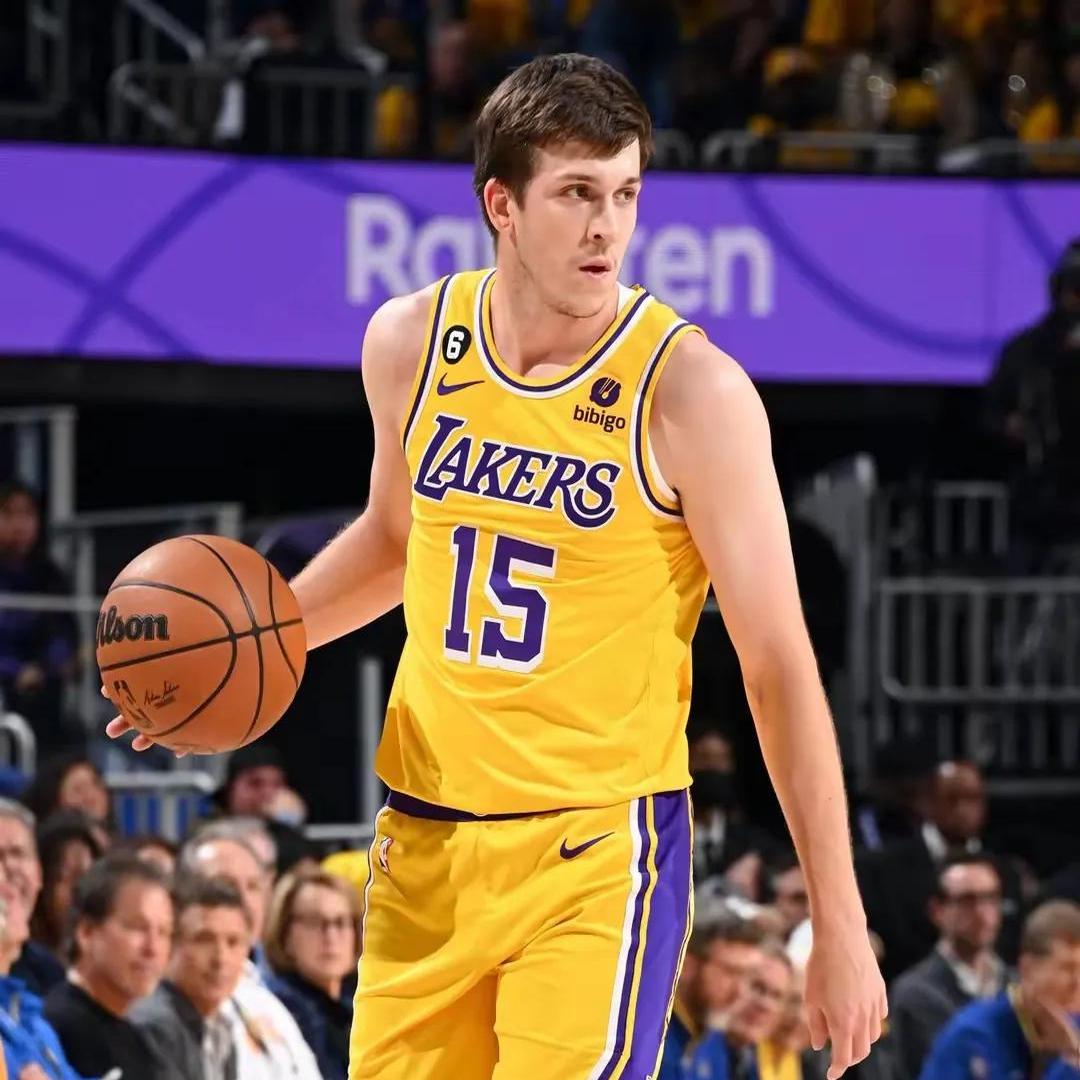 塞尔维亚男篮完胜湖人B队，波特惊艳世界