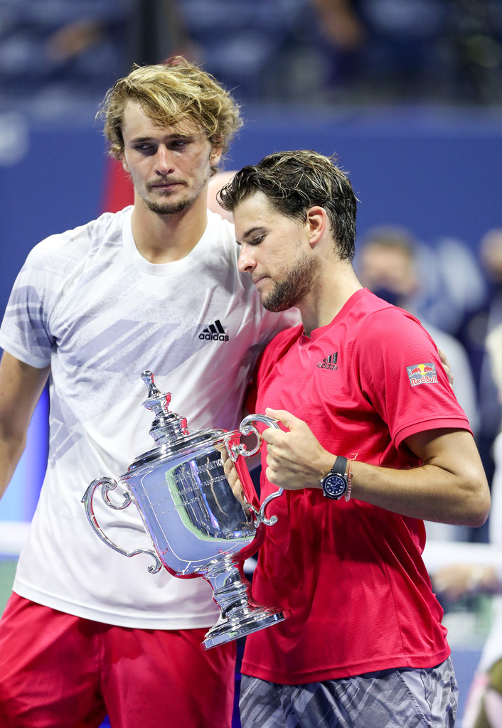 关于戴维斯杯力克年终总决赛，兹维列夫扛起全队的信息