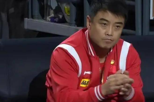 波兰队轻取法国队,王皓点燃赛场 波兰队轻取法国队,王皓点燃赛场