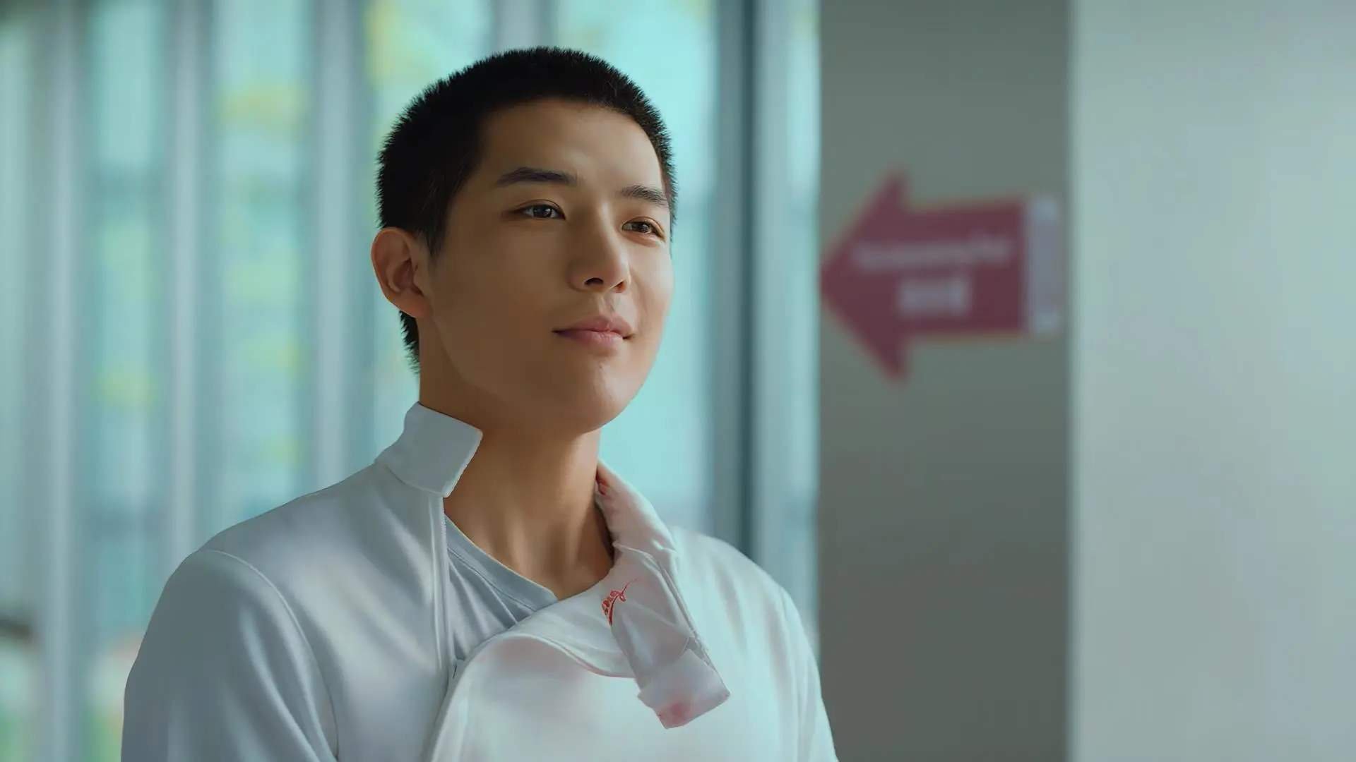 新王当立！广州队横扫猛龙，王哲林一役封神惊艳篮球世界