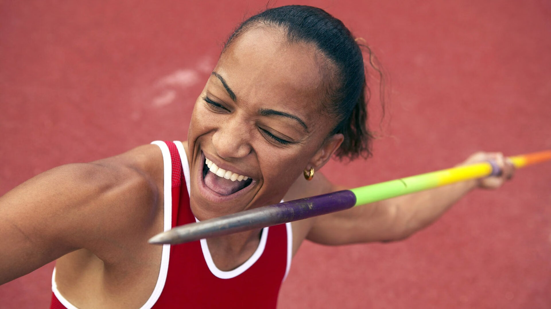 浓眉镇守紫金禁飞区,一场教科书级的防守统治