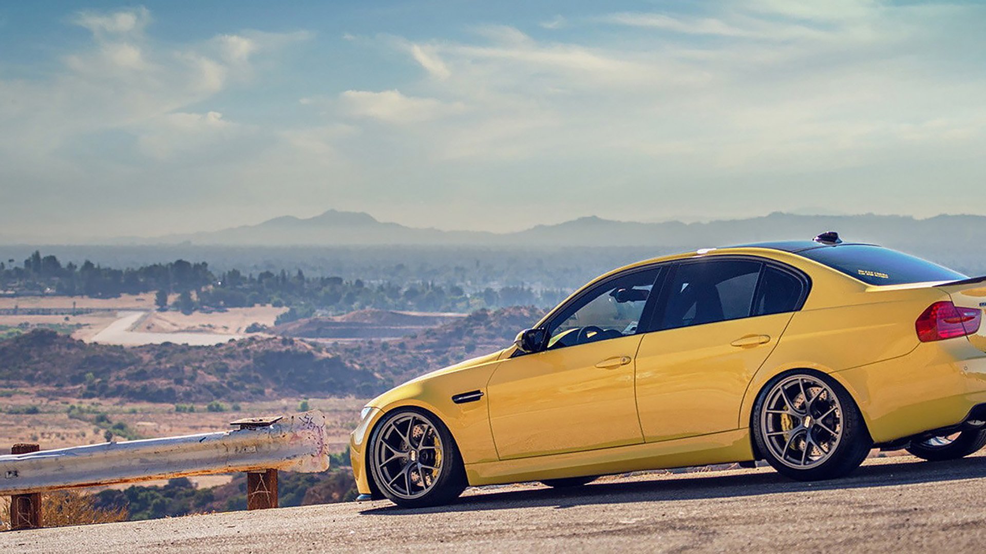 当福登的左脚画出爱琴海与樱花的弧线，一次虚构的文化营救